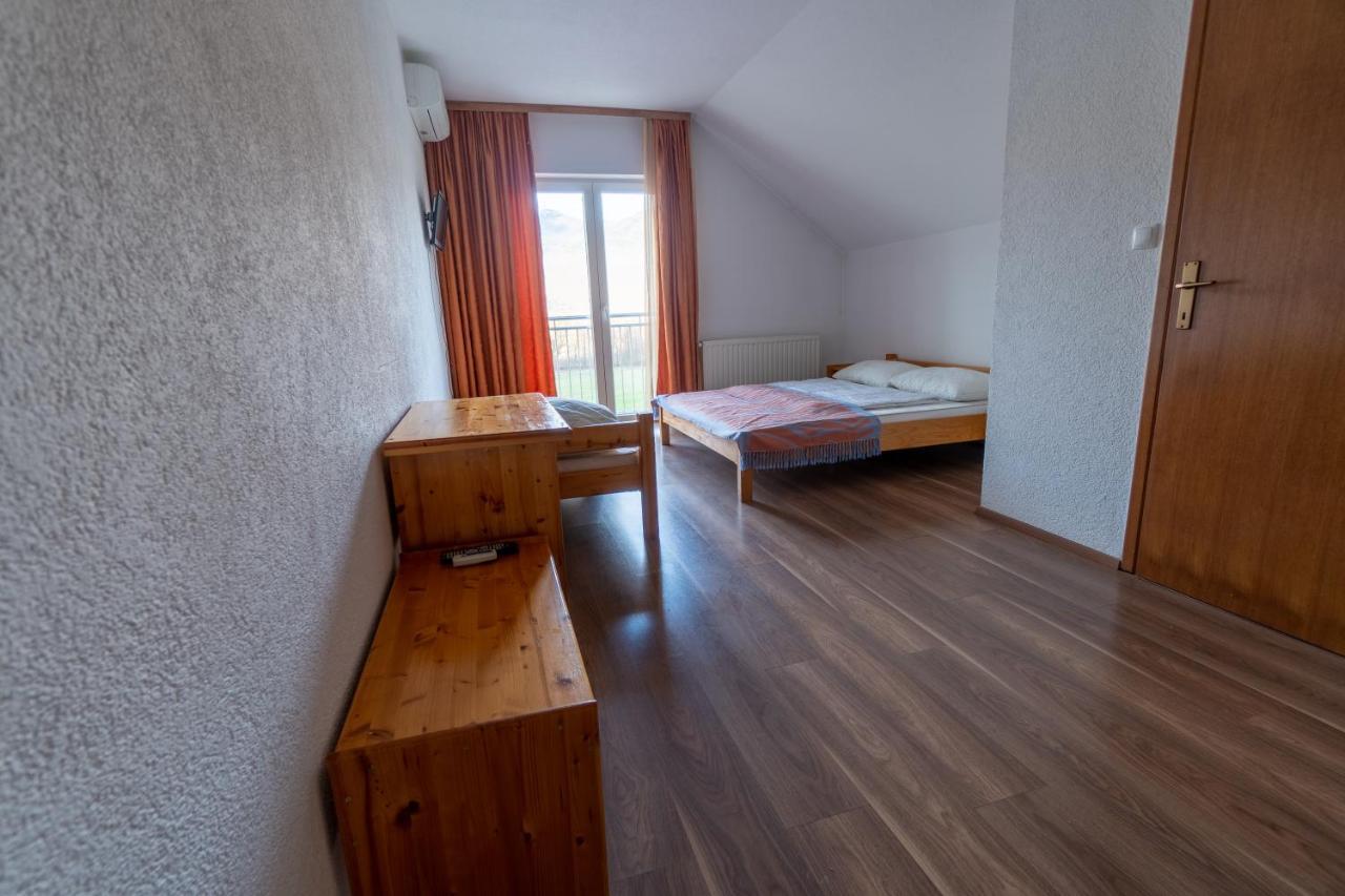 Hotel & Restaurant Babic Vranovaca Exterior photo